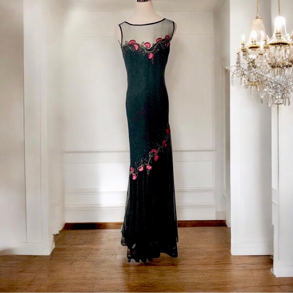 Xscape Joanna Chen Formal Gown Size 10 Black Silk Illusion Mesh Mermaid Trumpet